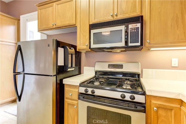 kitchen with stainless steel appliances