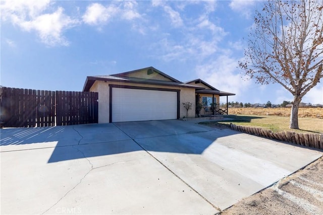 view of front facade featuring a garage