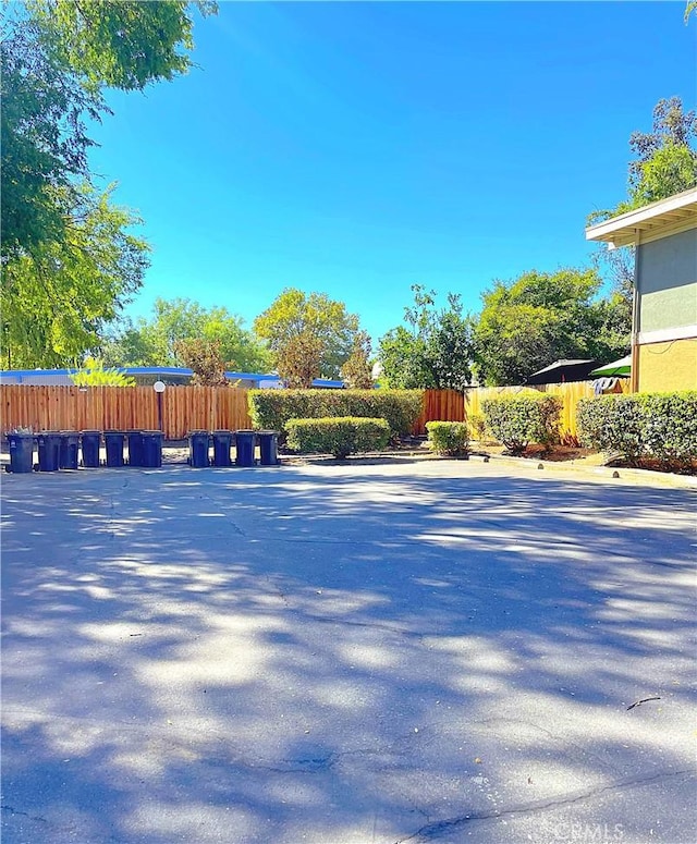 1560 Drake Dr, Davis, CA 95616 - photo 23