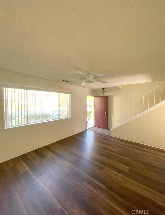 1560 Drake Dr, Davis, CA 95616 - photo 3