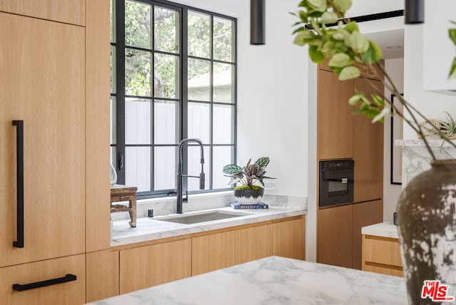 bathroom with sink