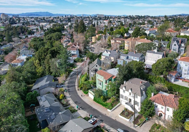 drone / aerial view featuring a mountain view