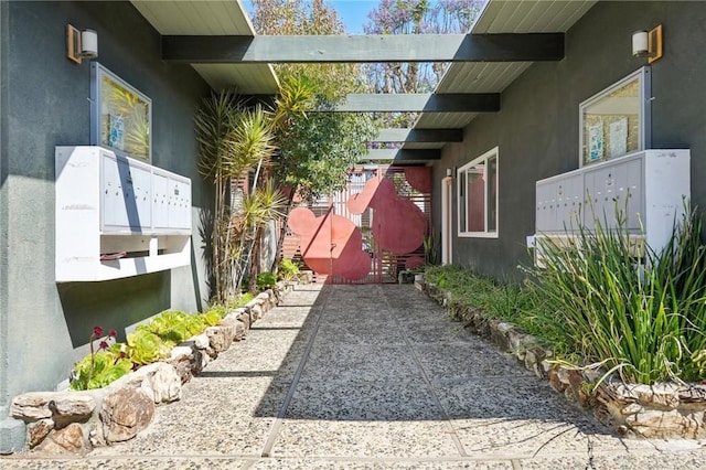 view of yard with mail boxes