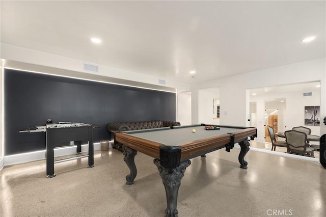 game room featuring pool table