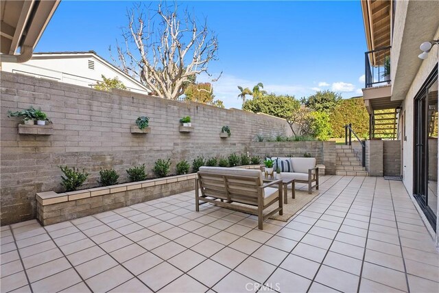 view of patio featuring outdoor lounge area