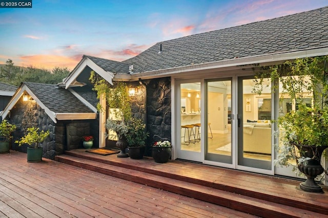 view of deck at dusk