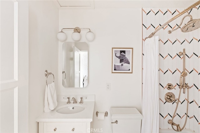 bathroom with vanity and shower / bath combo