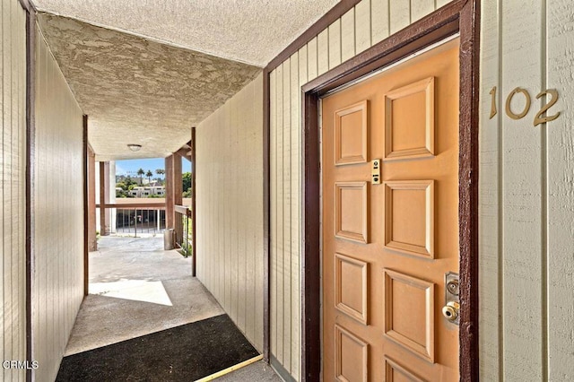 Listing photo 2 for 5870 Benner St Unit 102, Los Angeles CA 90042