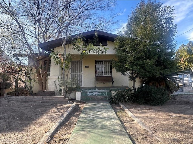 view of front facade with covered porch