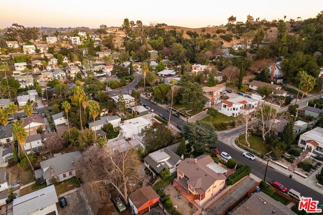 view of aerial view at dusk