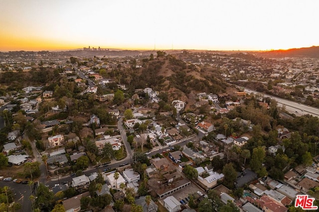 view of aerial view at dusk