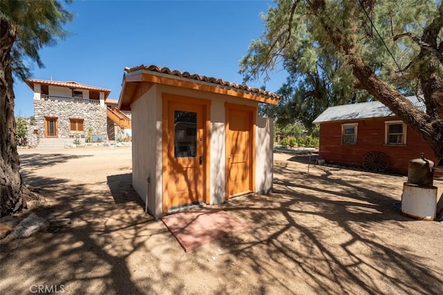 view of outbuilding