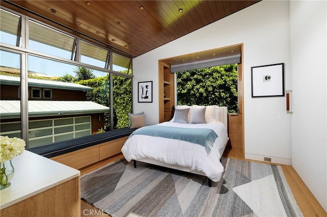 2538 Monaco Dr, Laguna Beach, CA 92651 - bedroom with wooden ceiling and light wood finished floors