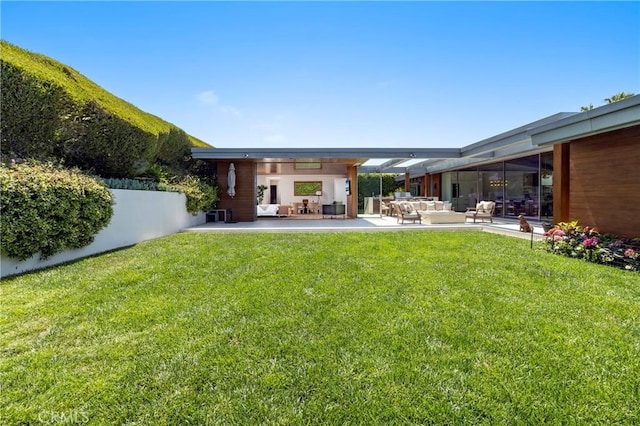 2538 Monaco Dr, Laguna Beach, CA 92651 - back of property featuring an outdoor living space, a patio area, and a yard