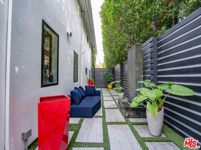 view of patio featuring outdoor lounge area