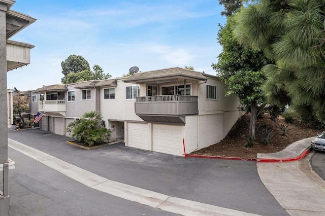 multi unit property with a balcony