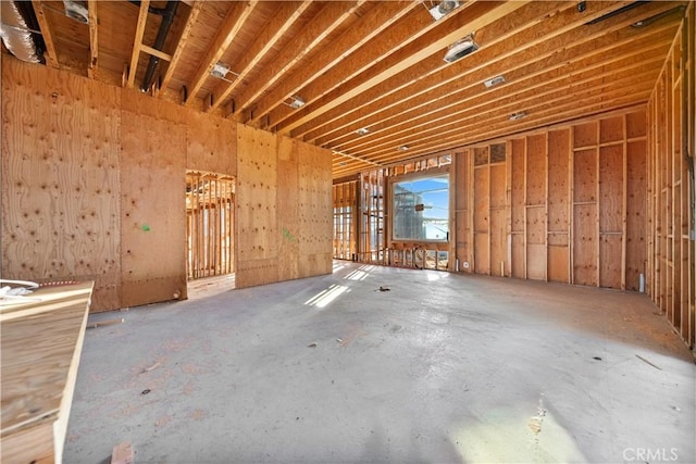 misc room featuring concrete flooring