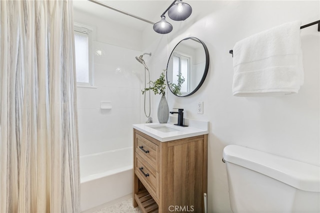 5536 Linden Ave, Long Beach, CA 90805 - bathroom with toilet, shower / bath combo, and vanity