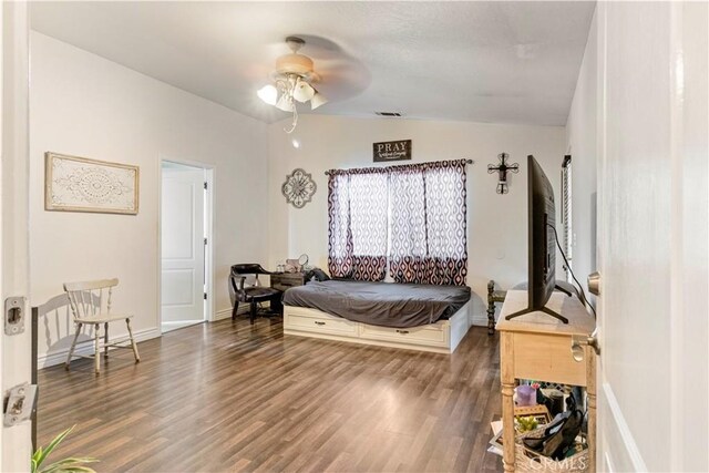 21246 Wren St, Apple Valley, CA 92308 - bedroom featuring visible vents, a ceiling fan, baseboards, and wood finished floors