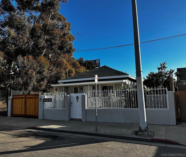 view of front of home