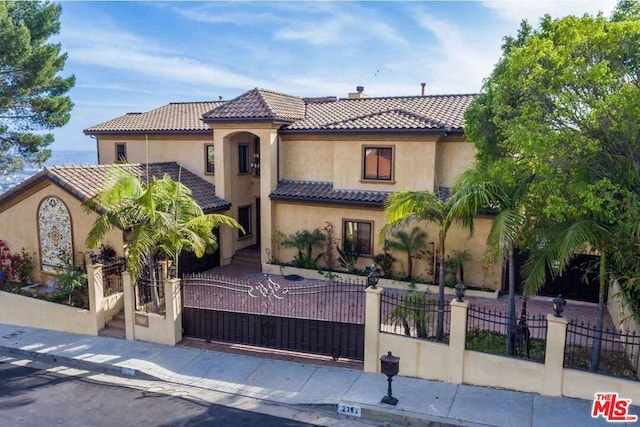 view of mediterranean / spanish-style house