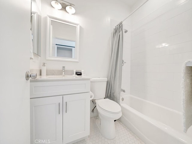 full bathroom featuring toilet, tile patterned floors, shower / bath combo, and vanity