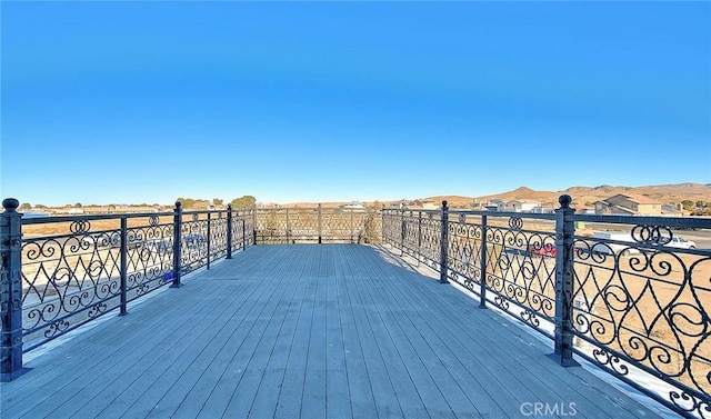 27008 Reef Ln, Helendale, CA 92342 - view of wooden deck