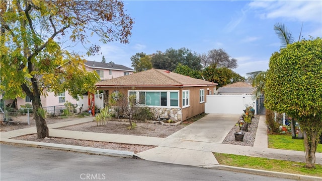 Listing photo 2 for 6670 Olive Ave, Long Beach CA 90805