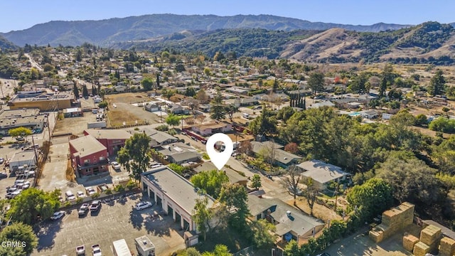 bird's eye view featuring a mountain view