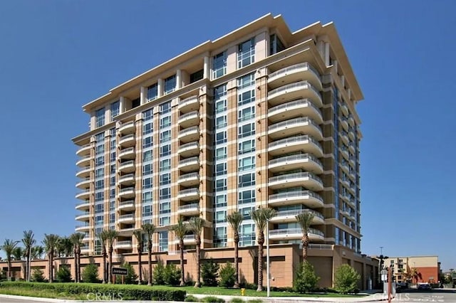 view of building exterior