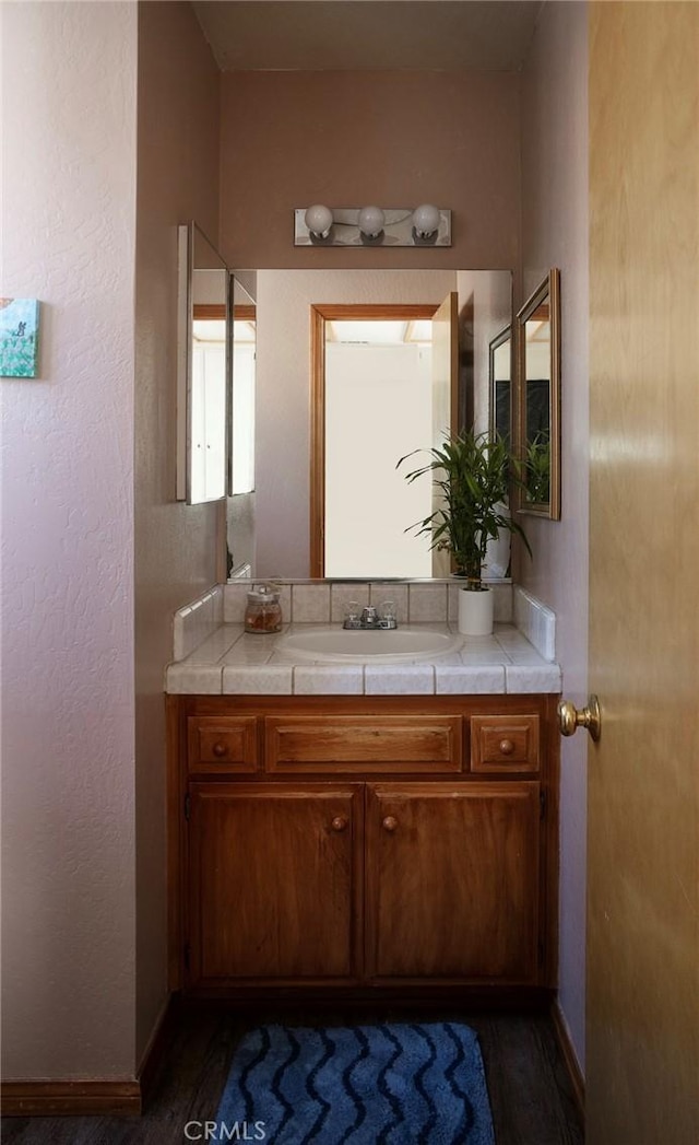 bathroom featuring vanity