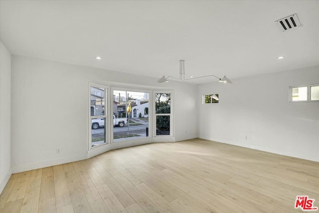 empty room featuring light hardwood / wood-style flooring