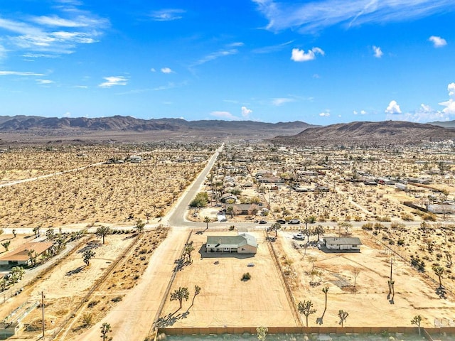 bird's eye view featuring a mountain view