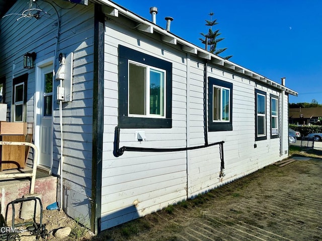 view of side of home