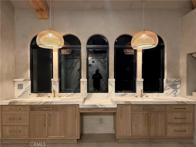 mudroom featuring sink