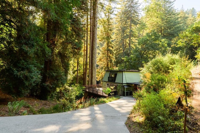 view of front of house featuring a carport