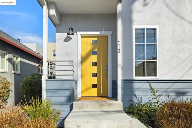 view of entrance to property