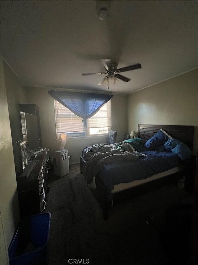 bedroom with carpet floors and ceiling fan