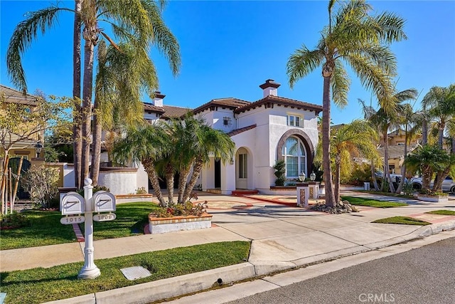 view of mediterranean / spanish-style house