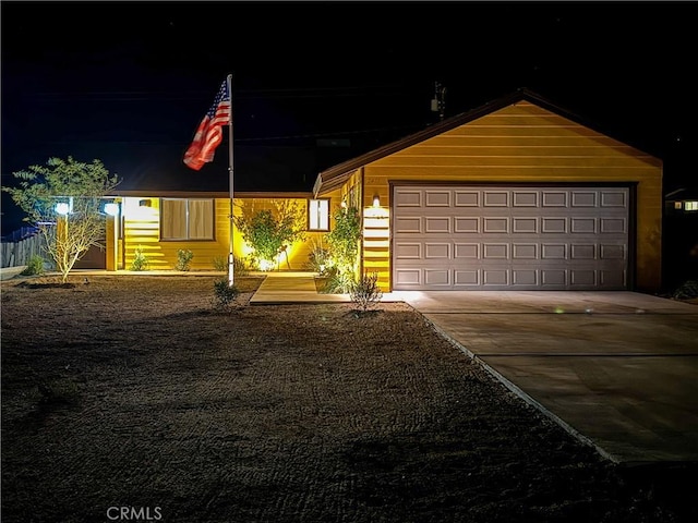 view of front of house featuring a garage