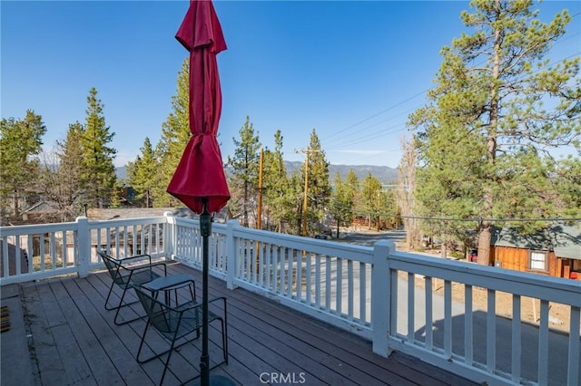 636 Talmadge Rd, Big Bear Lake, CA 92315 - wooden deck with a mountain view