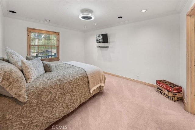 bedroom featuring carpet, recessed lighting, ornamental molding, and baseboards