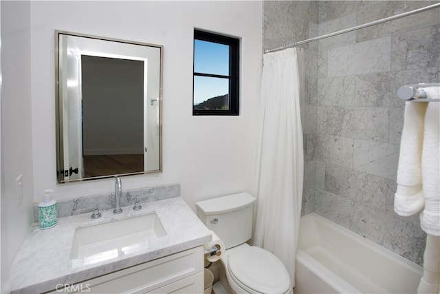 full bathroom featuring toilet, vanity, and shower / bath combo