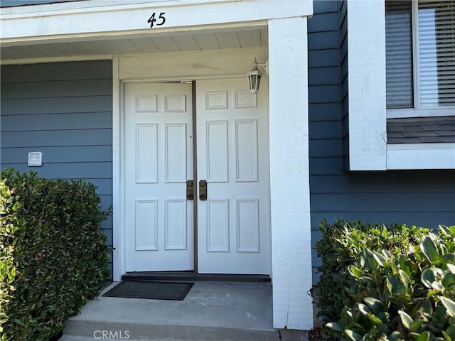 view of entrance to property