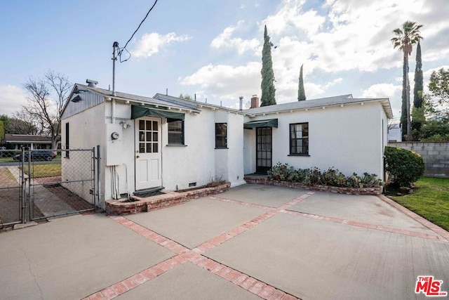 view of front of home