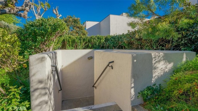 view of entry to storm shelter