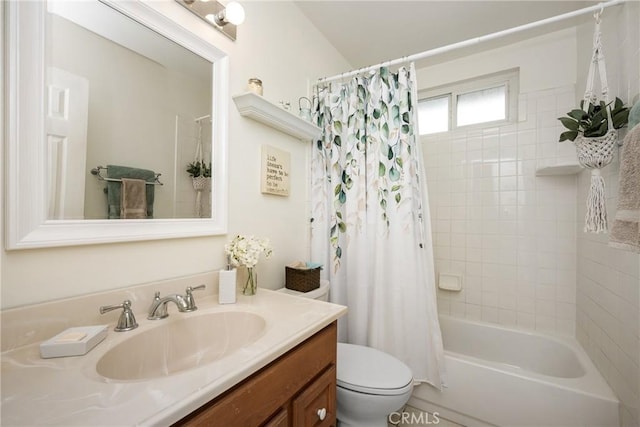 full bathroom featuring vanity, toilet, and shower / bath combo