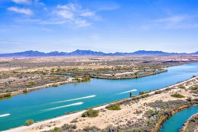 bird's eye view featuring a water and mountain view