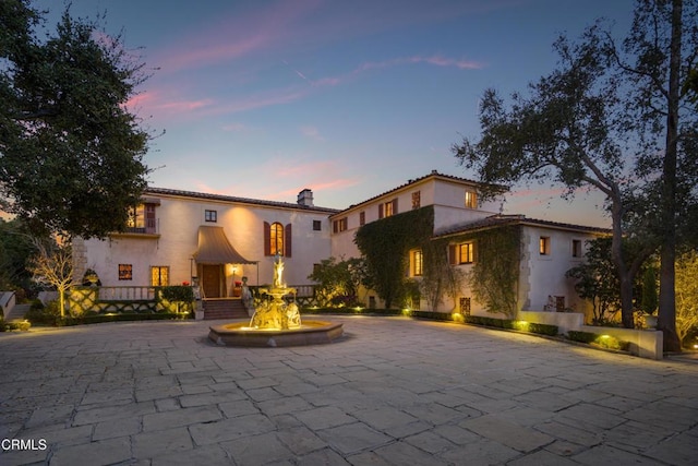 view of mediterranean / spanish-style house