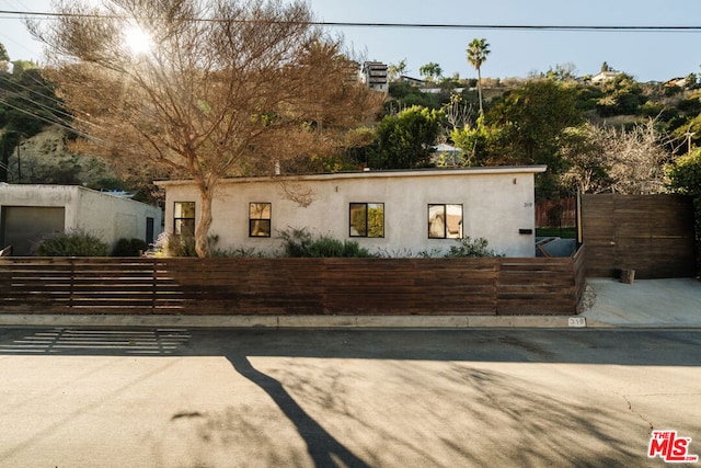 view of front of house